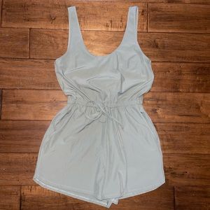 Abercrombie travel romper